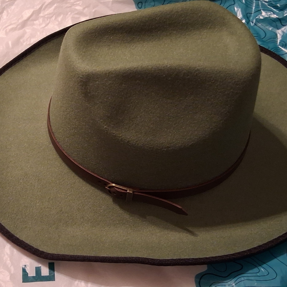 GREEN COWBOY HAT NWT FROM EARTHBOUND TRADING COMPANY